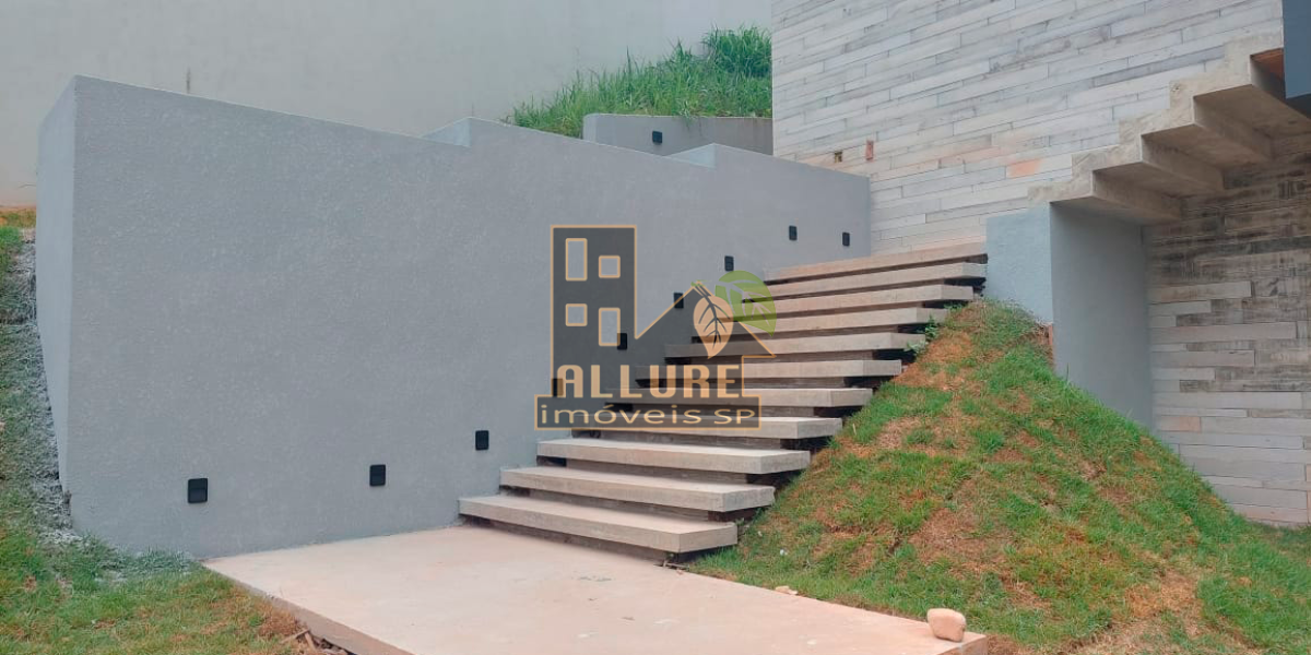 WhatsApp Image 2025-08-29 at 15.18.17 (1)