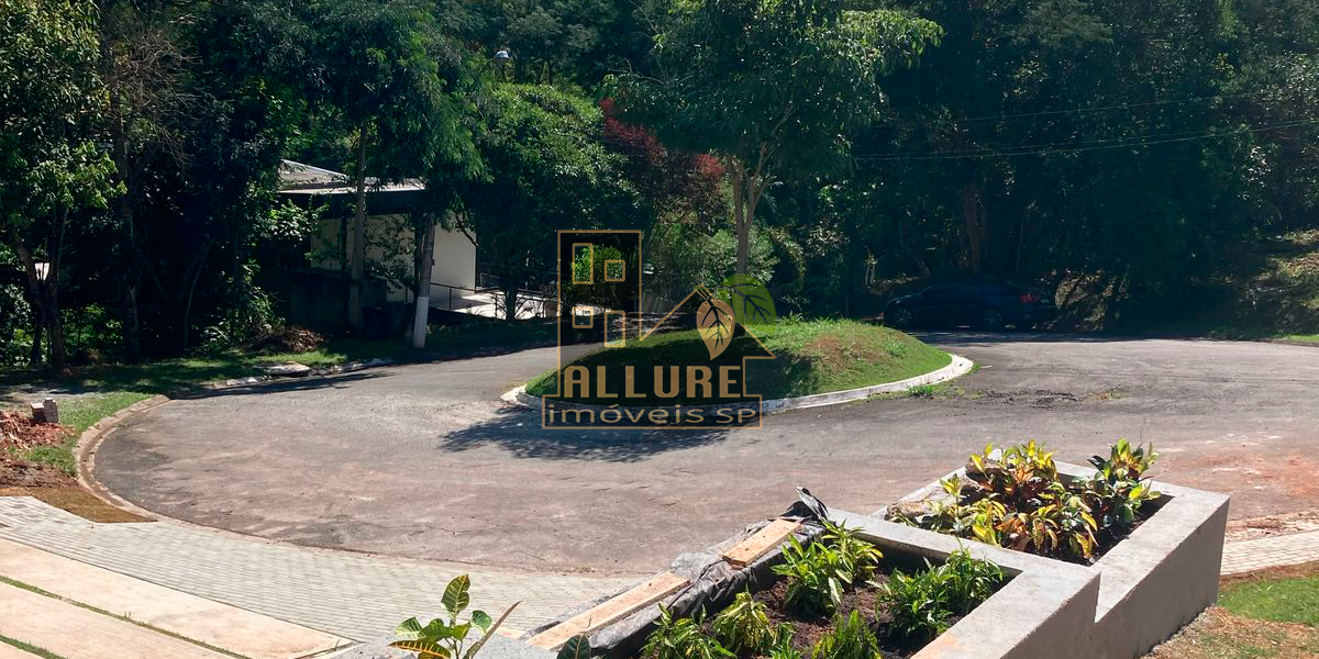 WhatsApp Image 2025-08-29 at 15.18.17