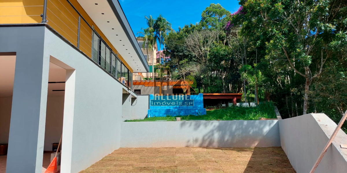 WhatsApp Image 2025-08-29 at 15.18.20