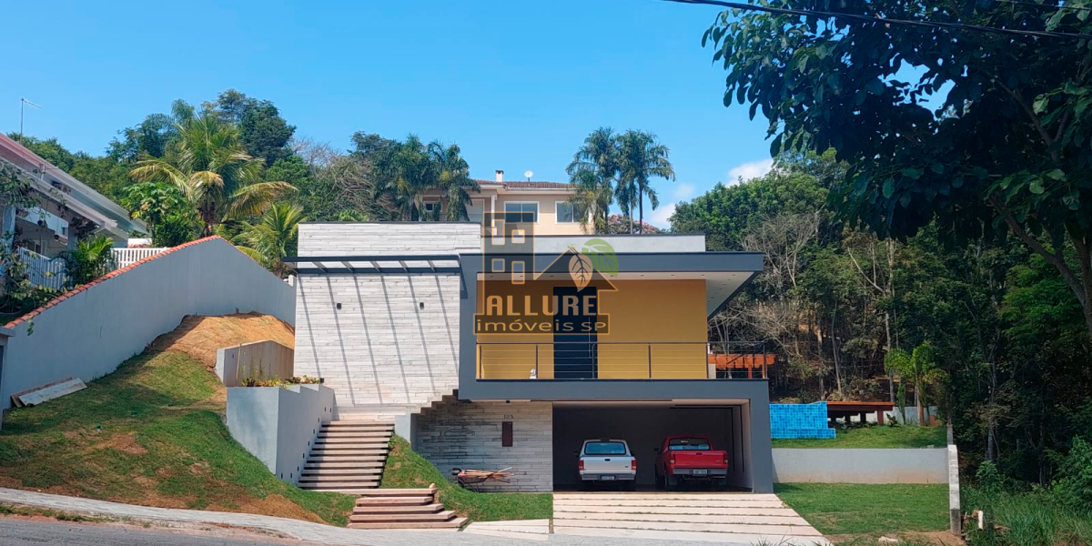 WhatsApp Image 2025-08-29 at 15.18.21 (1)