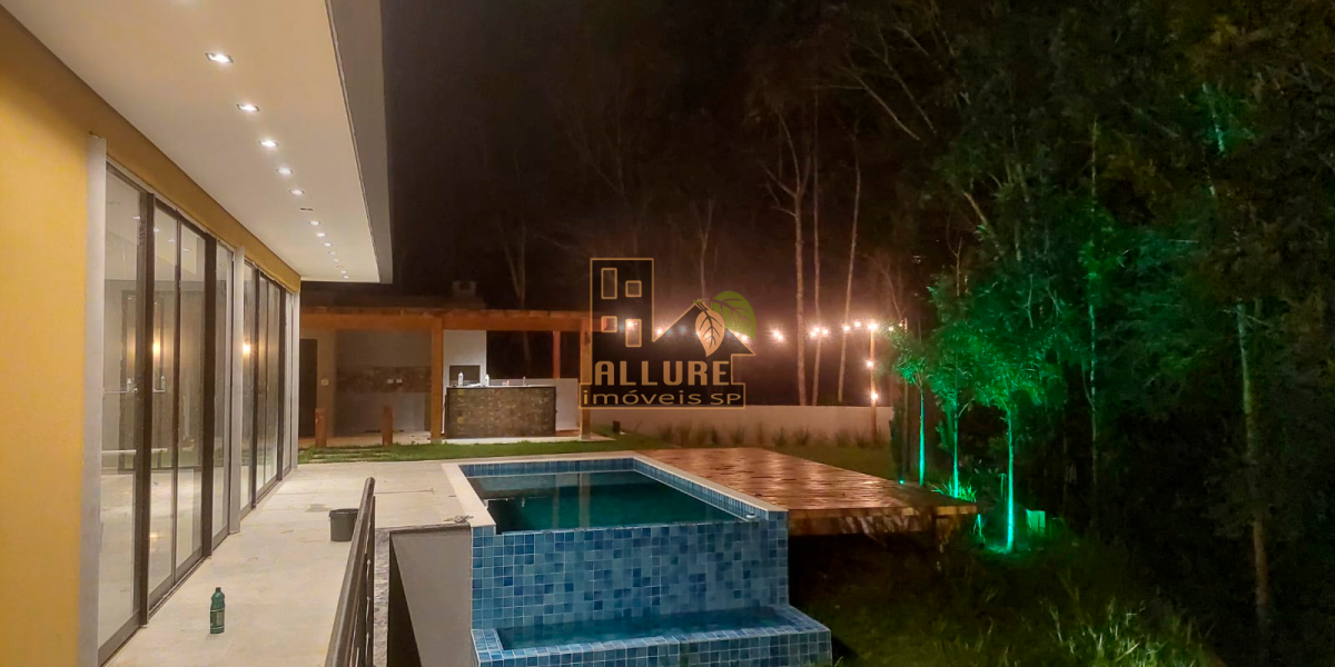 WhatsApp Image 2025-08-29 at 15.18.27 (1)