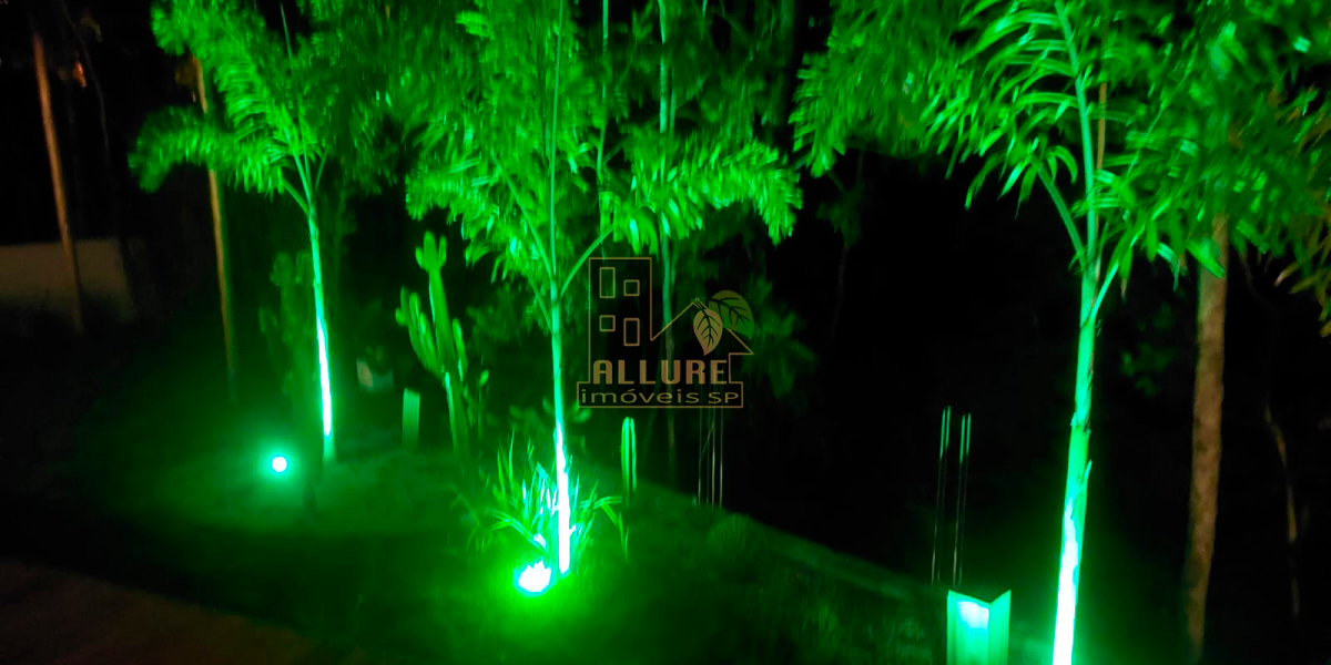 WhatsApp Image 2025-08-29 at 15.18.27