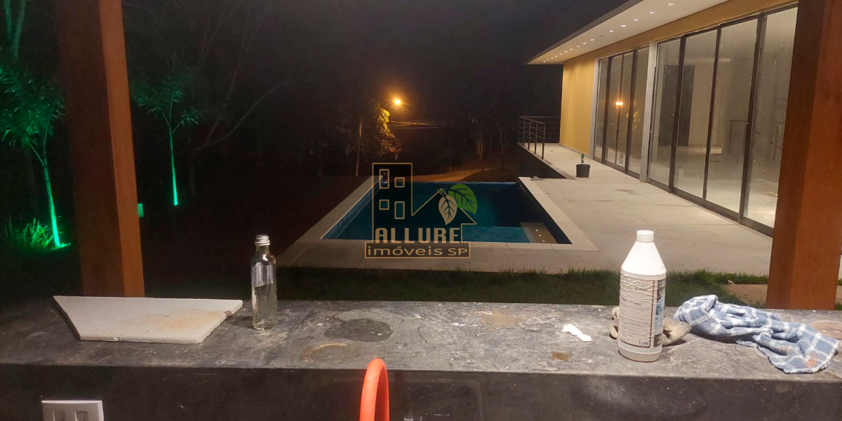 WhatsApp Image 2025-08-29 at 15.18.28