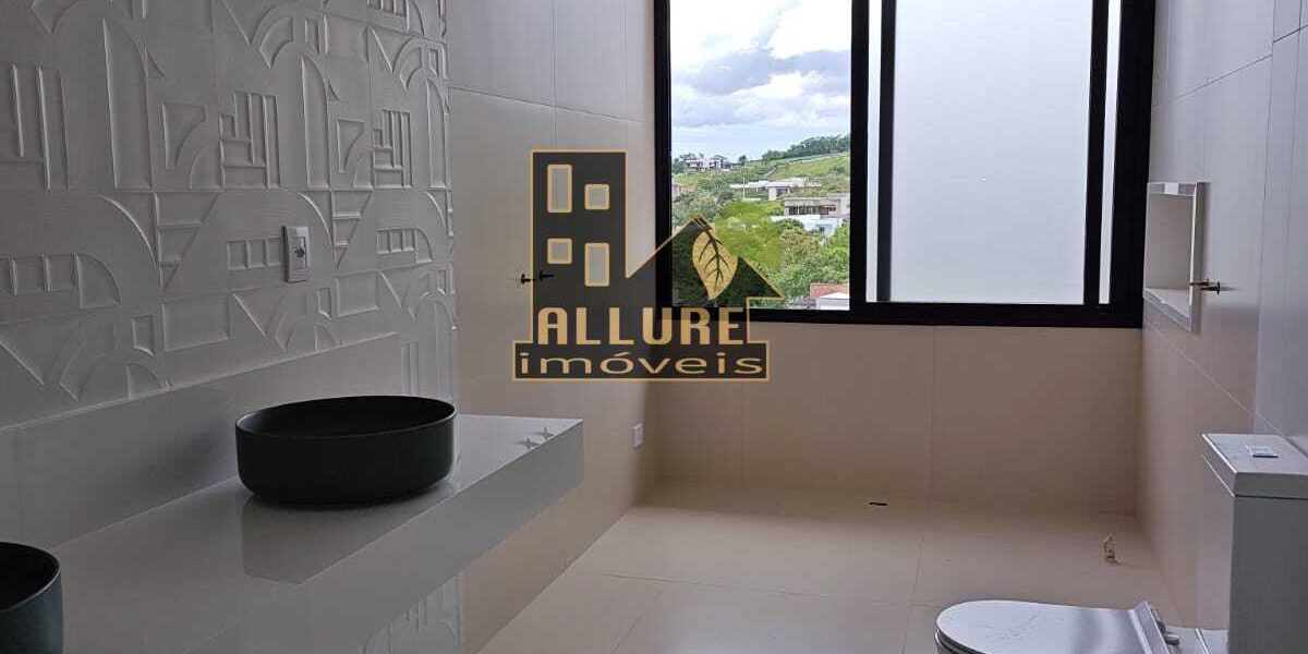 WhatsApp Image 2026-03-07 at 22.08.38 (1)